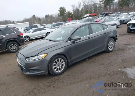 2015 Ford Fusion S z USA, uszkodzony, nr VIN 3FA6P0G77FR286923
